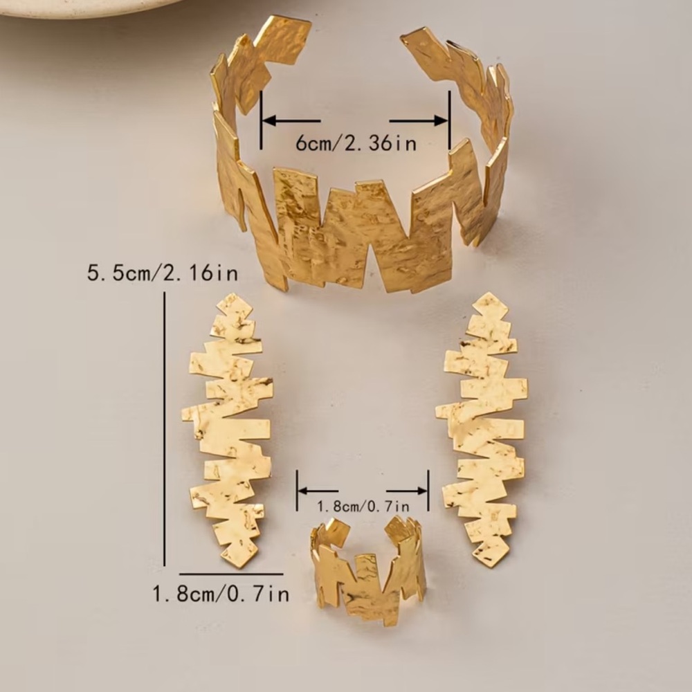 NEW 3 pieces Elegant Gold Jewelry Set. Trendy Jewelry ☀️ - Picture 6 of 6